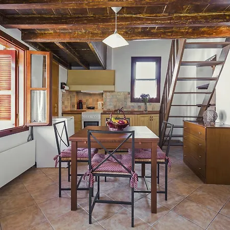 Old Town Kamara Apartment